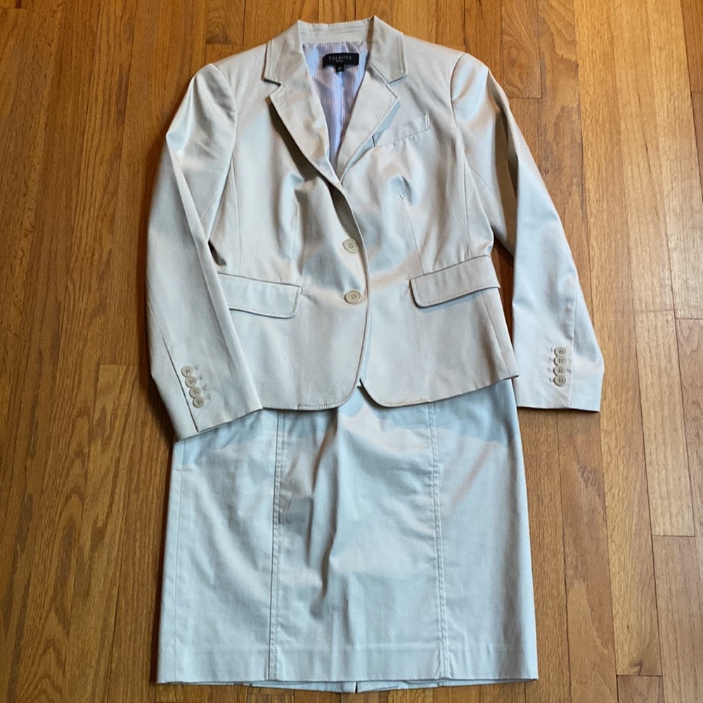 Talbots Petites summer suit size 8P